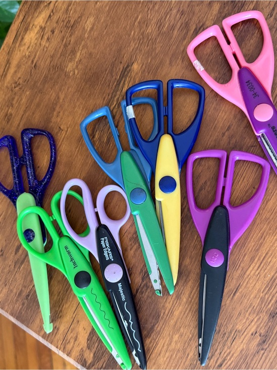 Other - Assorted Decorative Craft Scissors - Multicolor